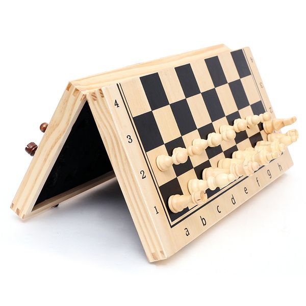Set di pezzi degli scacchi magnetici Gioco Pieghevoli in legno massello Giochi da tavolo per scacchi di alta qualità Pannello Stampa in legno Intrattenimento professionale