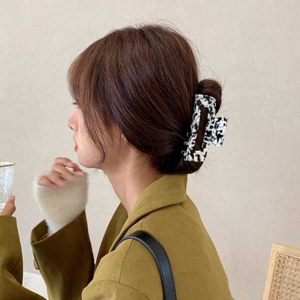 

hair accessories koreannet red hairpin female cow color series catch clip black and white medium hollow travel clips, Slivery;white