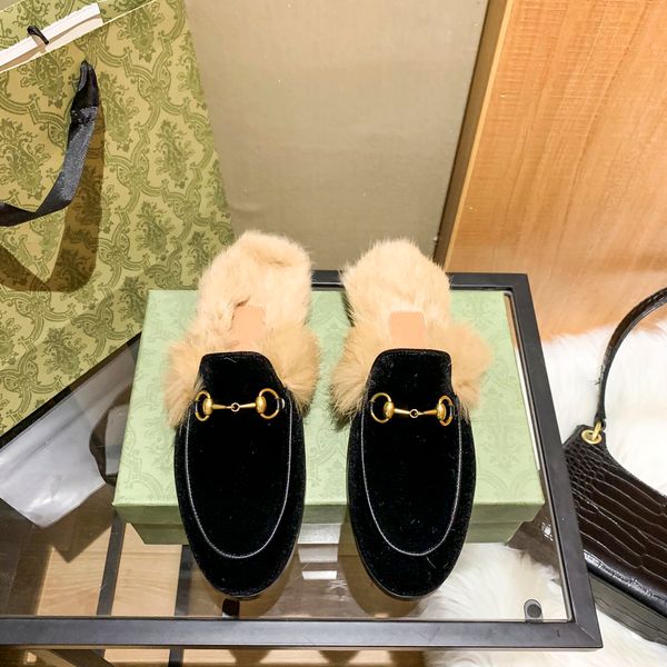 

designer high-quality trendy fashion women's slippers, metal buckle, plush lining, comfortable, non-slip and wear-resistant, size 34-41, Black