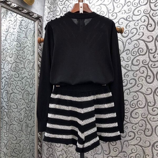 

knits sweater suits & 2021 autumn winter suit women striped patterns knitted cardigans+knitting short sets casual, White