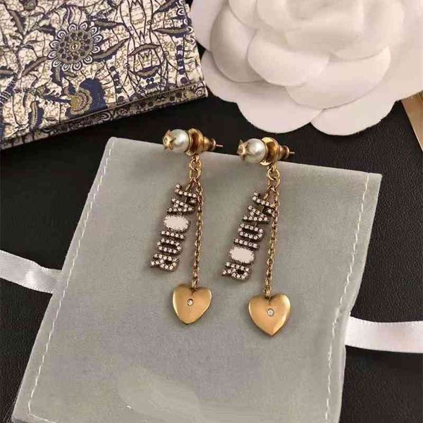 

70% off outlet online new wind belt drill earrings, Golden