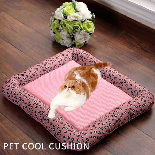 

CAWAYI KENNEL Dog Cooling Mat Pet Ice Pad Teddy Mattress Pet Cool Mat Bed Cat Summer Keep Cool Ice Silk Cooling Dog Mat for Dogs
