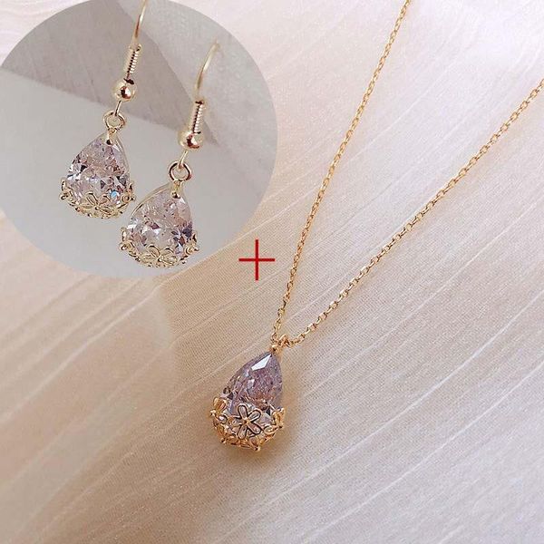 

crystal zircon pendant necklace women's gold fashion french romantic water drop chain jewelry chokers, Golden;silver