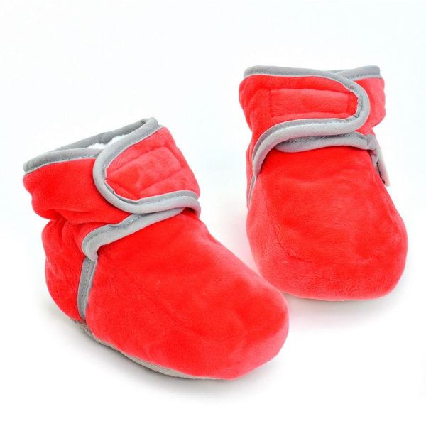 Primeiros caminhantes Primeiros caminhantes vendem inverno super quente sapatos de bebê botas de salto alto meninas meninos botas fofas