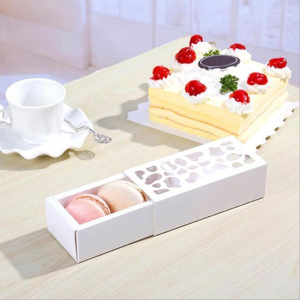 

gift wrap luxury white hollow macaron box dessert packaging boxes for small pastry baking muffin biscuits chocolate party wedding decor1