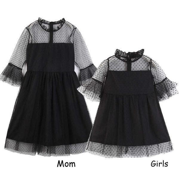 Yeni Ebeveyn-Çocuk Kıyafet Yaz Kız Prenses Elbise Anne Ve Kızı Giysileri Siyah Dantel Elbise Anne Kızlar Dantel Mesh Elbise Q0716