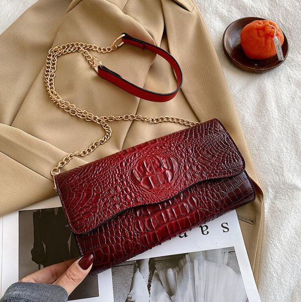 

wholesale chain bag european fashions alligators mother change clutch bags street trend embossed leather handbag alligator fashion handbags, Black;red