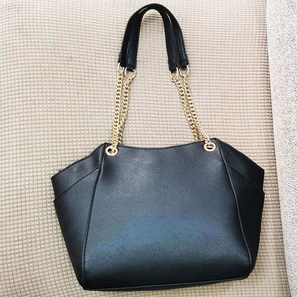 

evening bags european and american fashion 2021 style handbags cross pattern pu leather chain bag ladies hand shoulder big