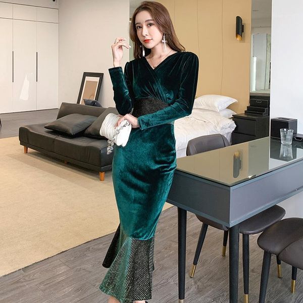 

casual dresses 2021 spring party bodycon women long sleeve v neck elegant velvet vintage patchwork mermaid dress vestidos, Black;gray