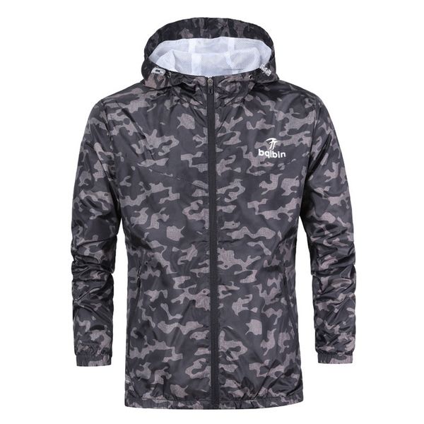 

2020 spring new casual jacket men's hooded camouflage windbreaker men's thin section slim outerwear jacket men, Black;brown