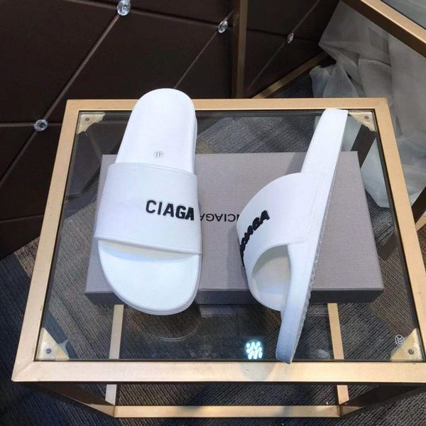 

2021 designer women flats slippers slides sandals fashion summer ladies diamond studded upper slipper woman triangle logo shoes with box, Black