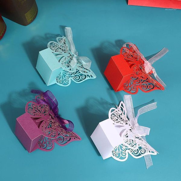 Embrulho de presente 50pcs Butterfly Laser Cut Hollow Candy Gifts com favores de casamento de fita caixas doces decoração de embalagem de chá de bebê