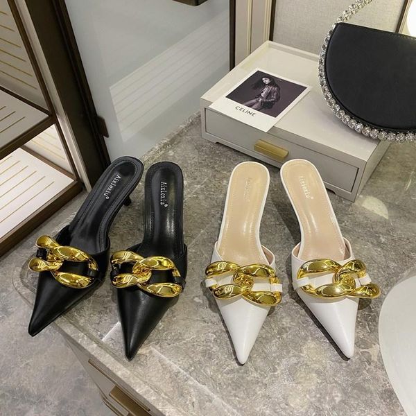 

slippers 2021 summer big gold chain design women slip on baotou mules shoes fashion pointed toe low heels female slides, Black