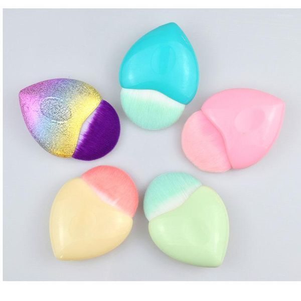 

makeup tools accessories brush heart-shaped foundation brush1