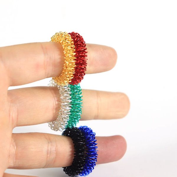 2021 Brinquedo de Anel de Dedo, Stress Relief Spiky Spring Fingers Toy Stress, Kids Acupressure Massage Bauble JXW927