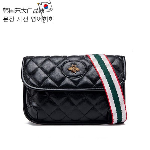 

handbag texture slant across the bee bag women's 2021 summer small lingge shopping mobile, Black;red