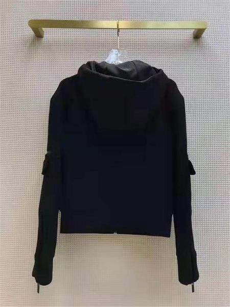 

luxury brand hoodie women sweatshirts hoodids terry jacket quality lady coat with inverted triangle budge winter th, Black