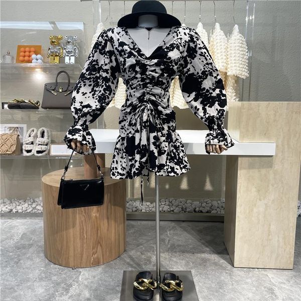 

casual dresses brand original design v-neck drawstring waist dress 2021 harbor leopard print flare sleeve medium, Black;gray
