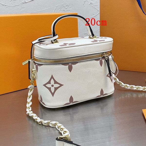 

luxury designer handbags cosmetic bag large bags famous classic women ladies handbag capacity shoulder tote day clutch wallet fashion 04