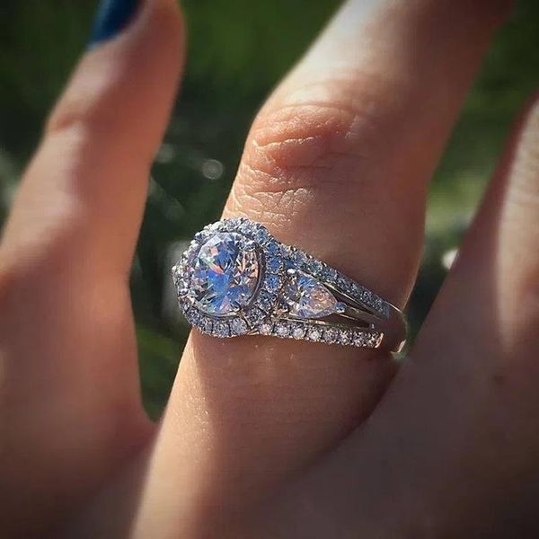 

wedding rings ysdljg women's cubic zirconia luxury engagement bands jewelry good quality fancy stylish female finger, Slivery;golden