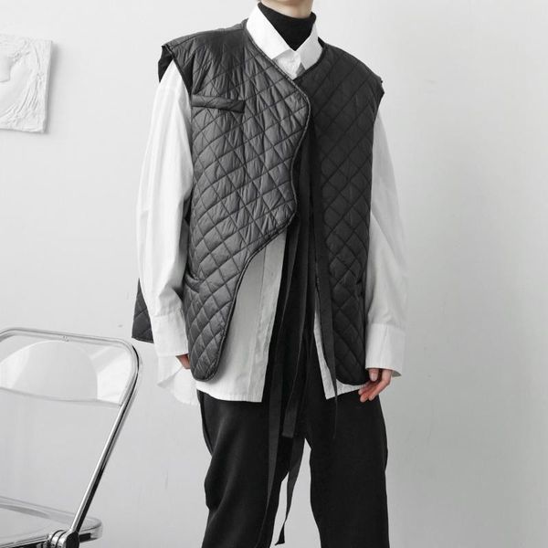 

men's vests wear fashion simple irregular loose v-neck sleeveless cotton warm for male tide 2021 autumn winter, Black;white