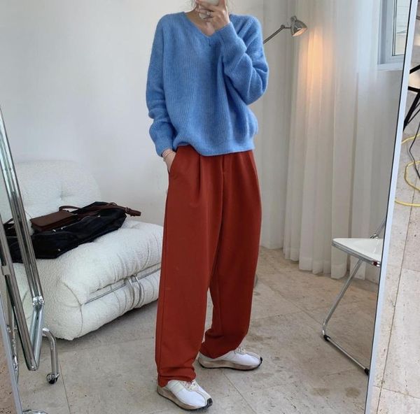 

woman model fashion trousers women's pants & capris, Black;white