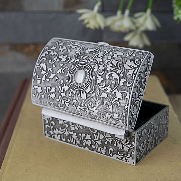 Europäische Metall Schatztruhe Schmuck Box Ring Halskette Geschenk Lagerung Fall Hause Kunst Handwerk Dekoration Organizer Sarg Truhe