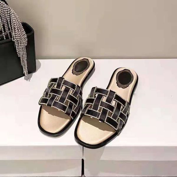 

rc rhinestone woven slippers for women to wear in summer, Black