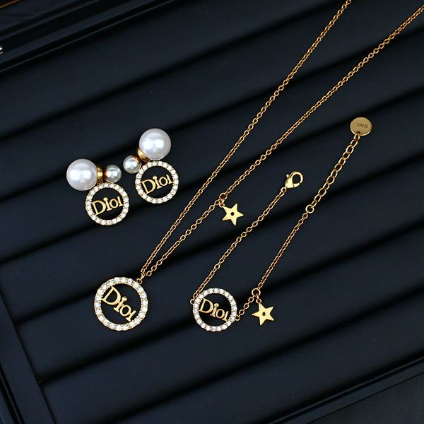 

designer jewelry family's 21 year new letter necklace fashion bracelet dadongmen net red same pearl earrings female, Black