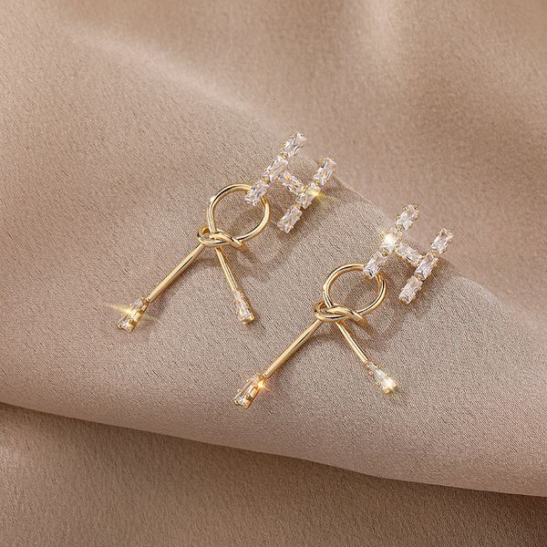 

925 sier needle earrings fashion in, Golden