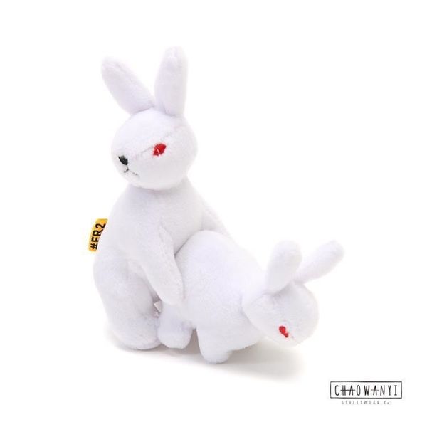 

japanese evil creative slap rabbit grabbing machine throwing doll