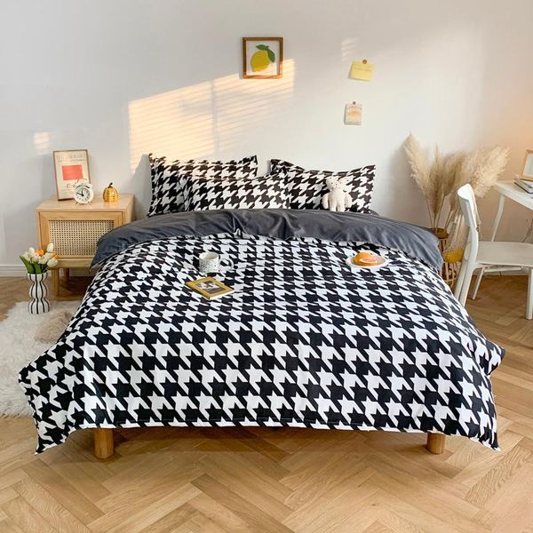 

bedding sets houndstooth printing bed set love duvet cover full sheets comforter single  king size home textiles