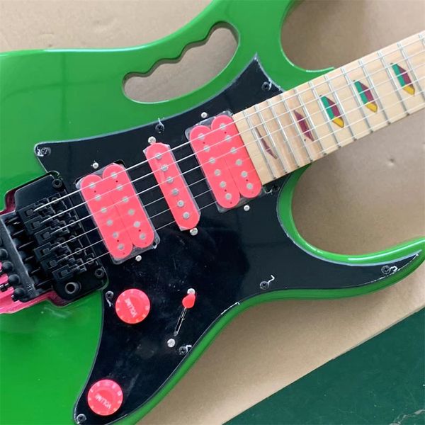 

6 string electric guitar, green paint, delivery