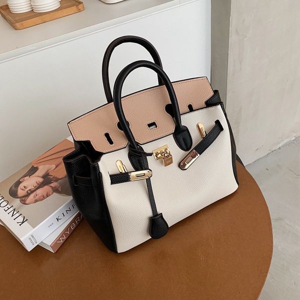 

litchi pattern western style hand bag, new fashion in spring and summer of 2021
