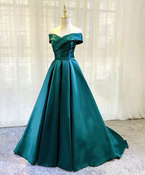 

2021 off the shoulder hunter evening dresses lace-up or zipper back sweep train prom gowns royal blue, orange, Black;red