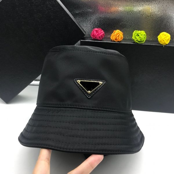 

2021 summer sun cap for men and women stingy brim hats with box, Blue;gray