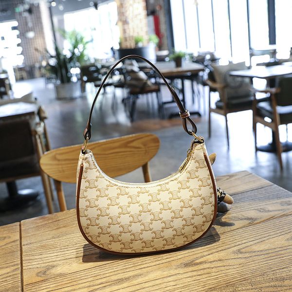 

lisa's same genuine leather underarm for women 2021 new one shoulder crescent printed hand held stick bag