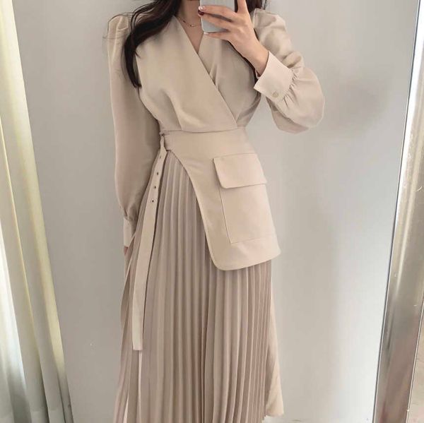 

korean spring fake two piece pleated dress temperament v-neck puff long sleeve high waist office lady vestidos 210526, Black;gray