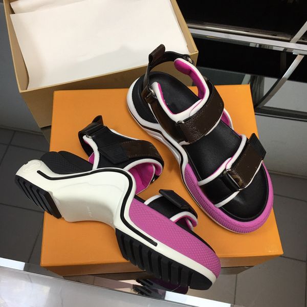 

in early spring 2021, designers luxury flat women sandals the real leather plaid platform sandal is available sizes 35-40, Black