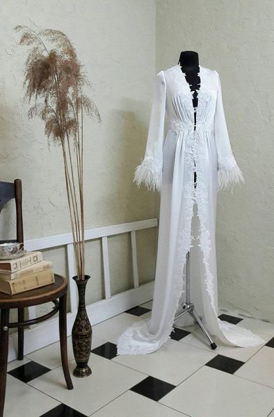 

2021 white maternity sleepwear v neck feather luxury for pshoot nightwear lace applique lingerie bathrobe