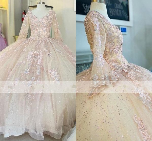 Puffy PinkJuliet Manga Longa Quinceanera Vestidos 2023 Bordado Renda Frisada Strass Camadas Doce 16 Vestido Vestidos De Prom Pa205W