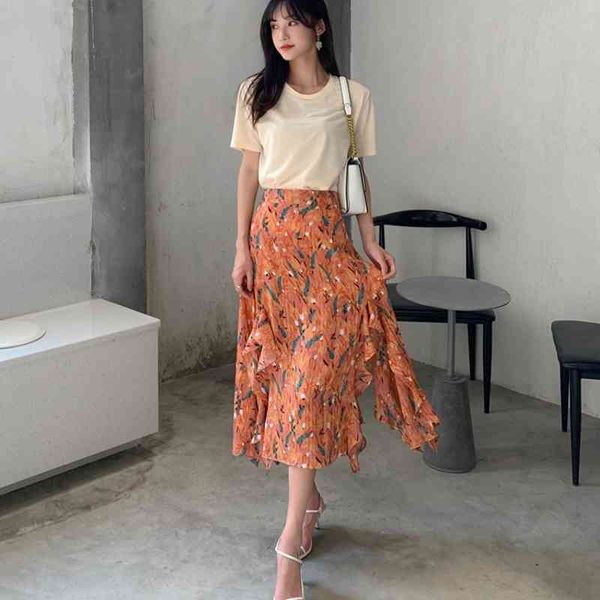 

runway style women summer two piece sets short t shirt + hight waist split irregular print ruffles skirt suit 210514, White