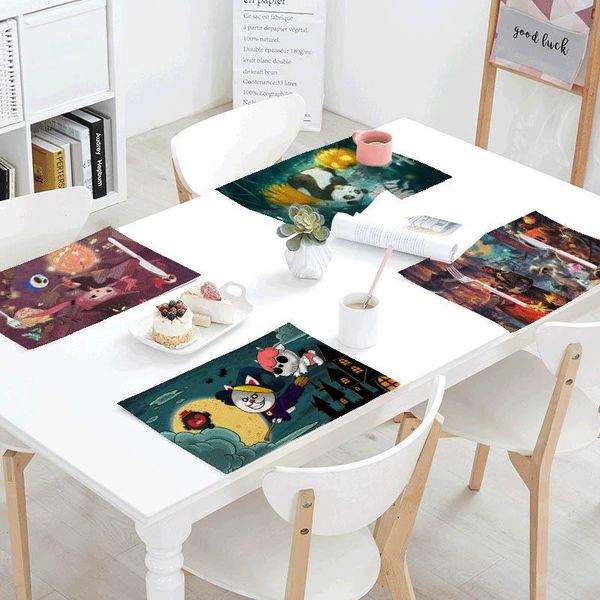 Mats Pads 1pc vendendo 2021 Halloween Caracteres de desenhos animados Placemat Pumpkin Pattern Restaurant Table Decoration