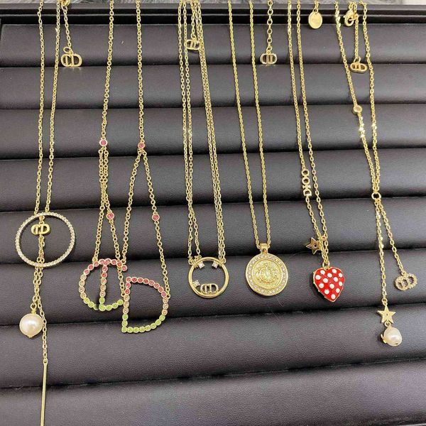 

design jewelry / 2021 new net red star same fashion letter necklace female, Silver
