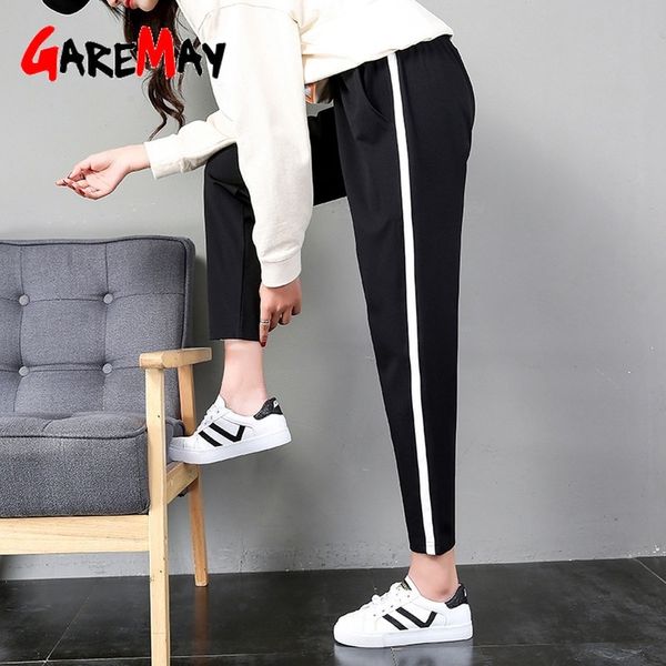 Pantaloni da donna Taglie forti Pantaloni sportivi in vita elastica in movimento stile coreano Pantaloni sportivi laterali a righe bianche nere Donna 210428