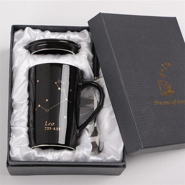 Com caixa de presente 12 s Creative cerâmico canecas com colher tampa preto e ouro porcelana zodíaco leite copo de café 400ml água 220311