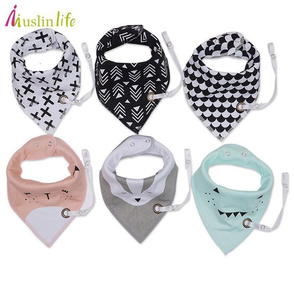 

bibs & burp cloths life (3pcs/lot) new fashion baby with pacifier hangers 58c3