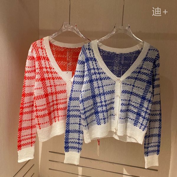 

2021 early autumn new checkered contrast knit v-neck cardigan women's slim temperament long sleeve hollow out coat, White