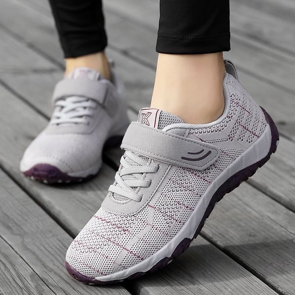 

four seasons walking shoes for the elderly women's middle-aged and running casual outdoor mountaineering