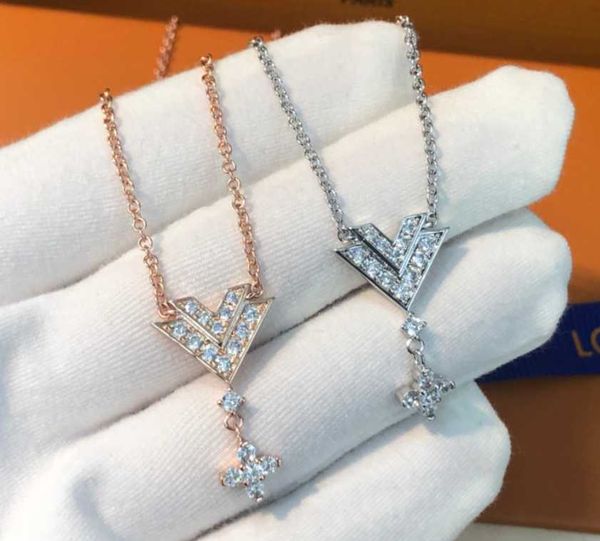 

chains unique v-shaped necklace and earrings, inlaid with haoshi, shiny made high-end technology, charming,, Silver